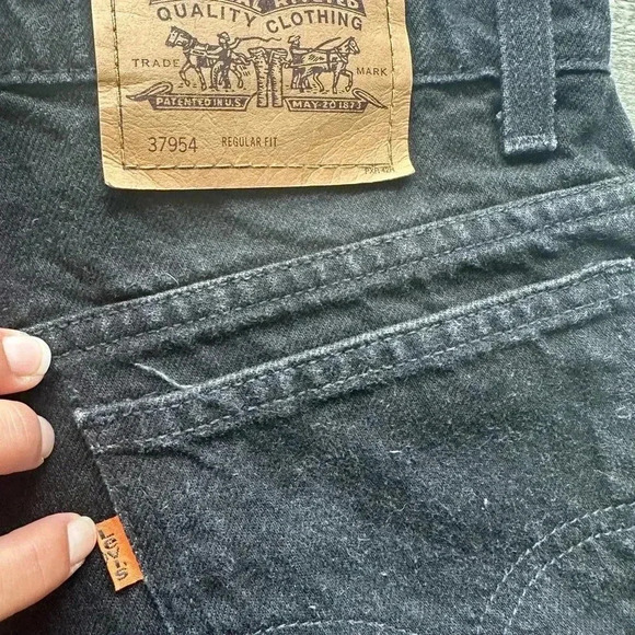 Levi’s vintage orange tab high waist short - Picture 6 of 7